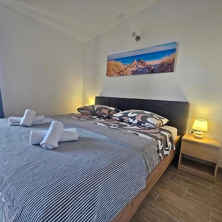Apartments Andrea Podstrana Ngoại thất bức ảnh