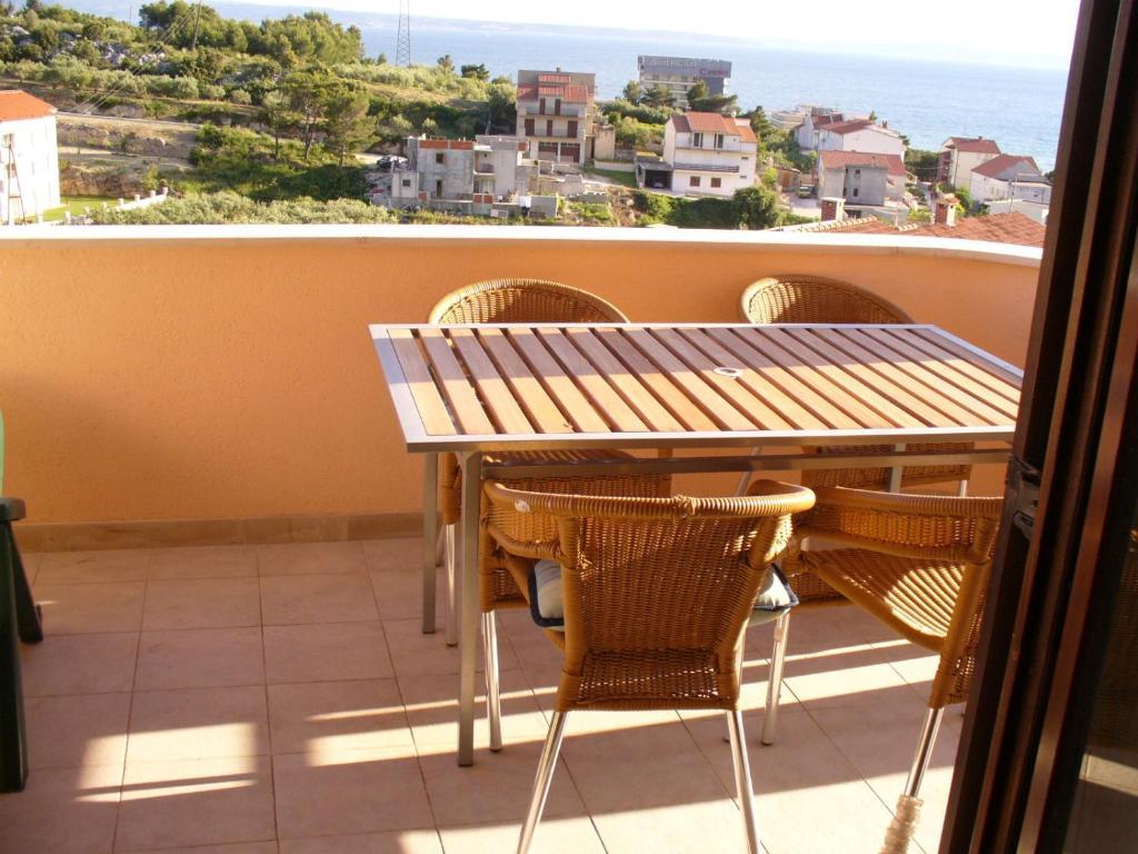 Apartments Andrea Podstrana Phòng bức ảnh