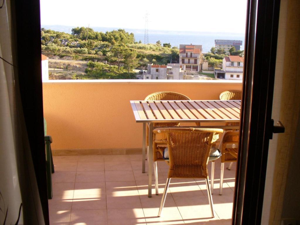 Apartments Andrea Podstrana Ngoại thất bức ảnh