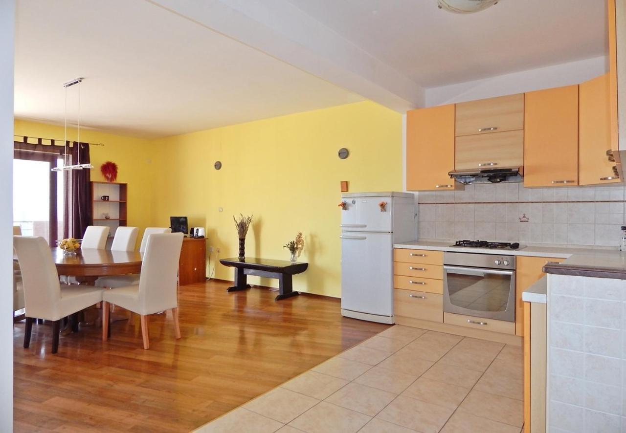 Apartments Andrea Podstrana Ngoại thất bức ảnh